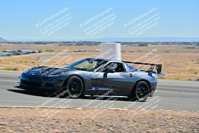 media/Oct-18-2025-Extreme Speed (Sat) [[d6d7e1fef1]]/Group 4 Orange/Session 2 (Turn 3)/